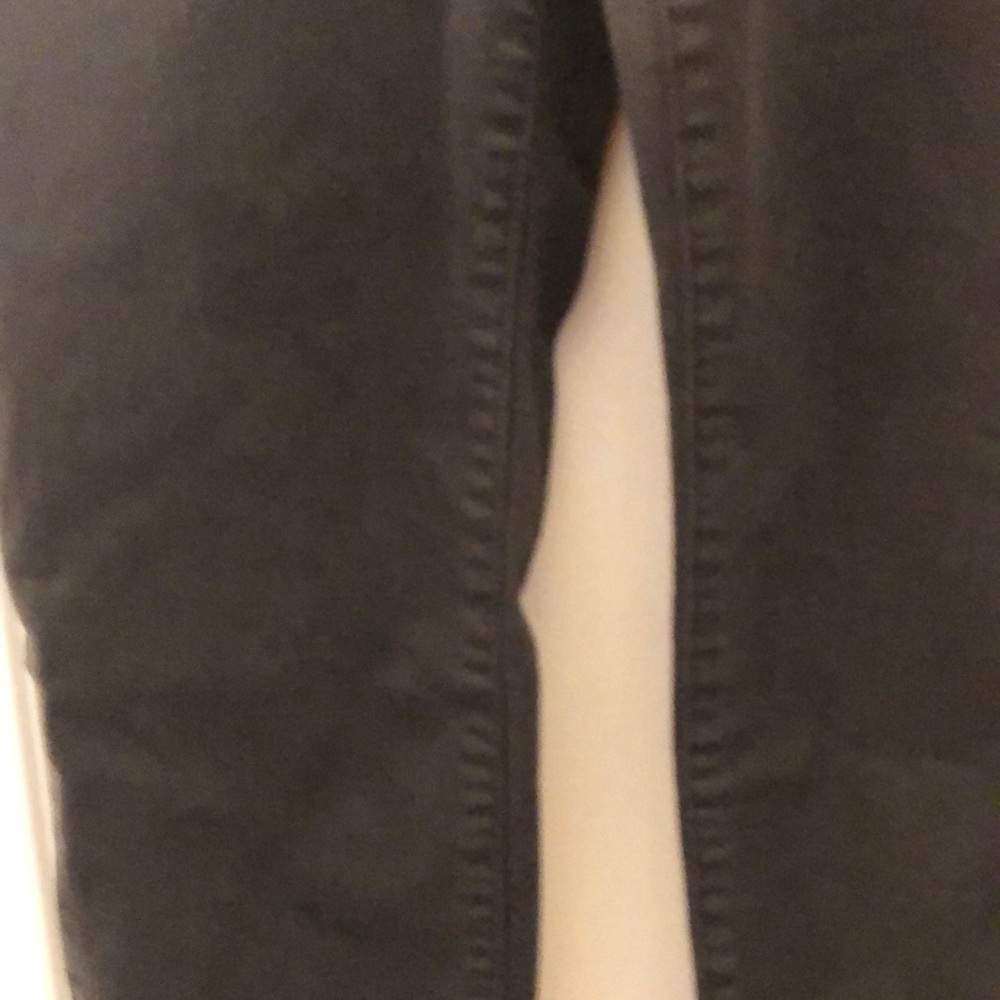 Eggnog cargo pmts never worn perfect condition